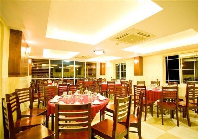 Ngoc Hong Hotel Nha Trang Exterior photo