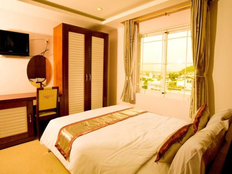 Ngoc Hong Hotel Nha Trang Exterior photo